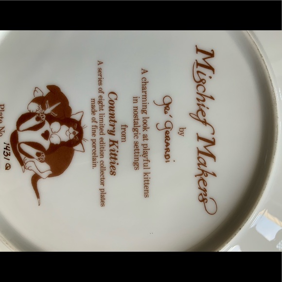 Mischief Makers - Collector Plate - Picture 3 of 8